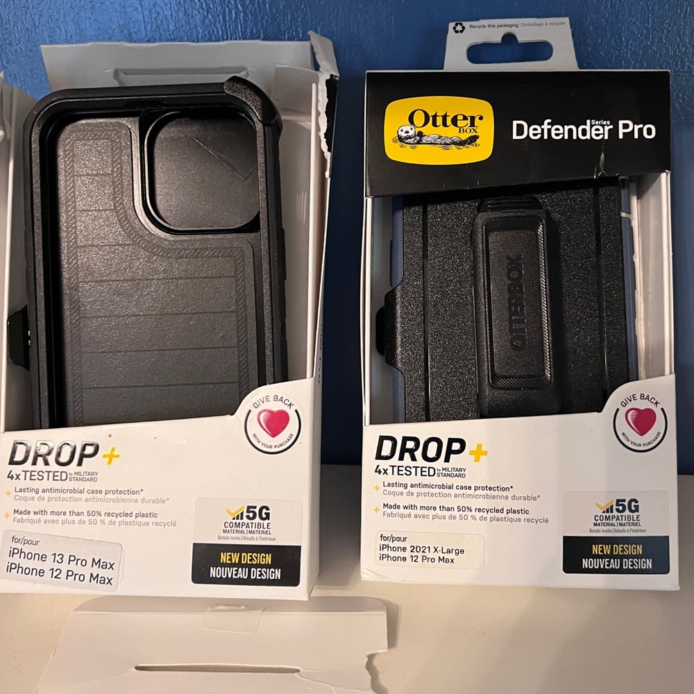 OtterBox Defender Pro Black Case for iPhone 13/12 Pro Max